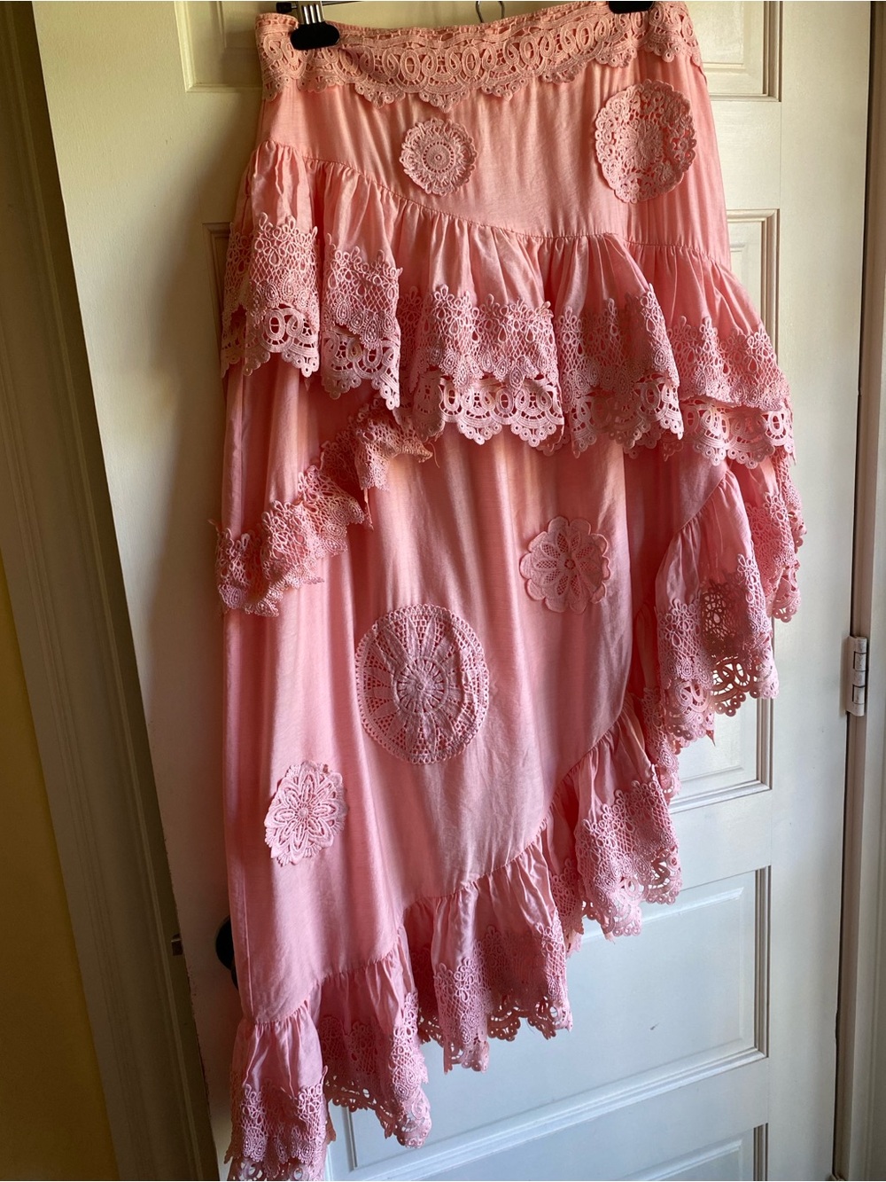 L’Atiste Layered Lace Asymmetrical Hem Skirt with Crochet Appliqués Pink Size S